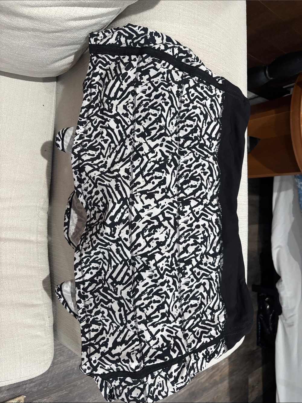 lululemon athletica Black and White Printed Skirt